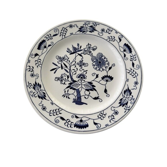 Vintage Royal China Doorn Blue Onion 10” Ceramic Ironstone Dinner Plate Floral-1 - Picture 1 of 7